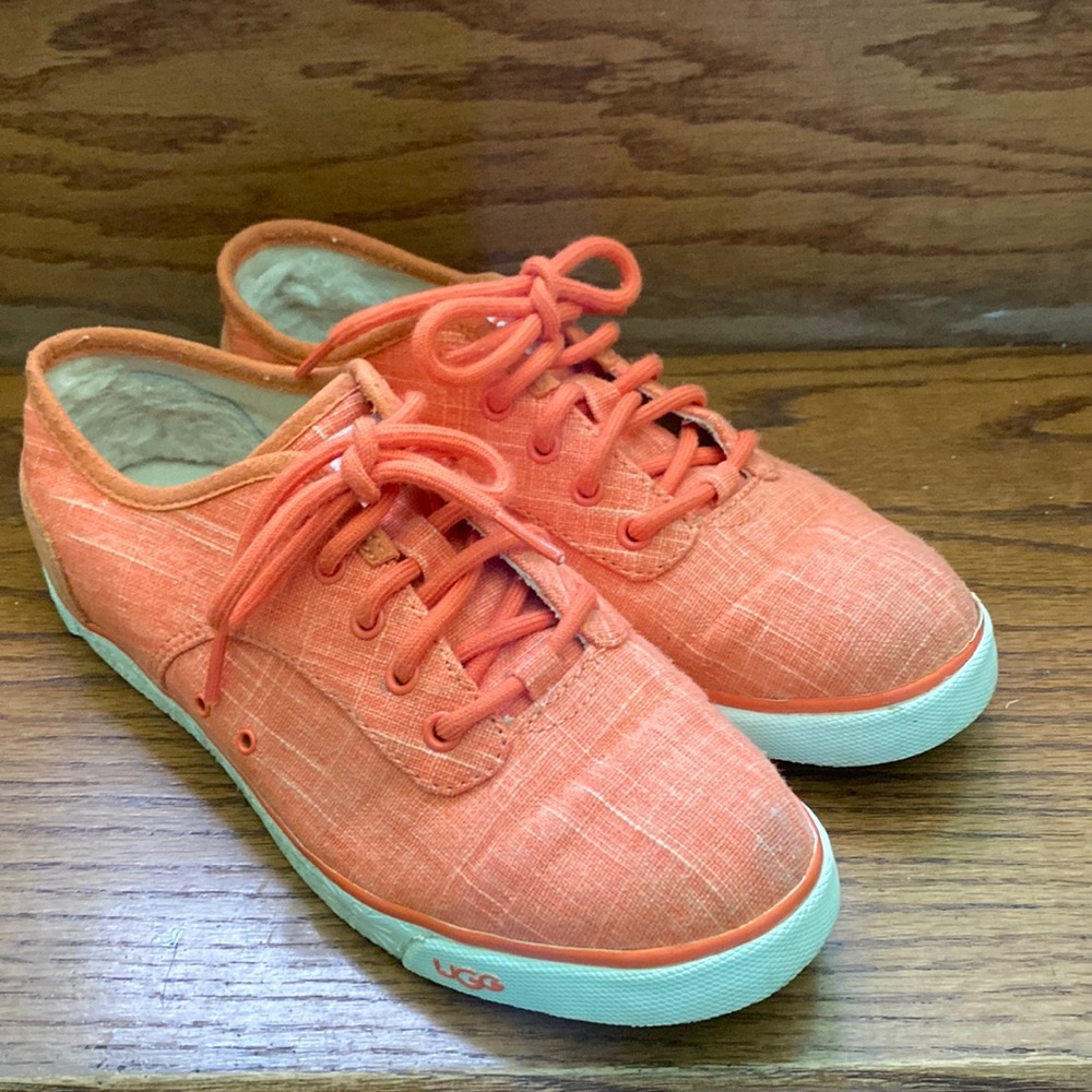 UGG Australia women’s orange sneakers size 7